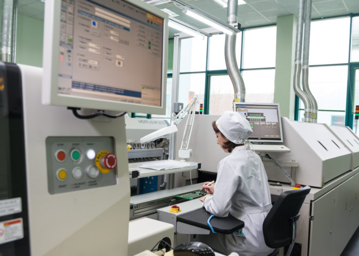 electronic-vacuum-seal-cleanroom Electronic Vacuum Seal Cleanroom